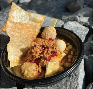 「名古屋コーチンつくねカレー鍋」